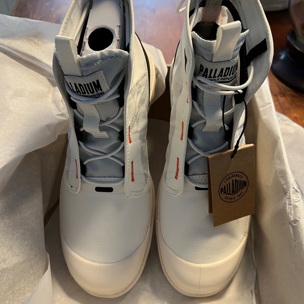 Palladium Star White and Black Sneakers